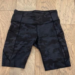 Lululemon black camp biker shorts